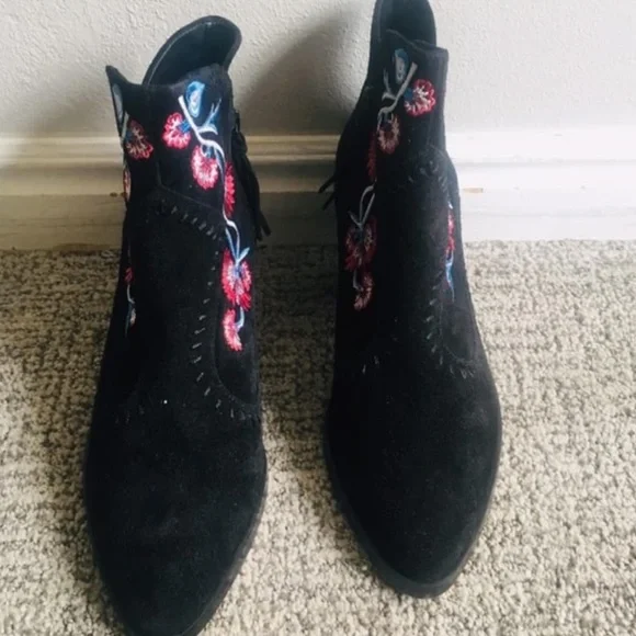 Rebecca Minkoff Lulu Embroidery Ankle Boot
